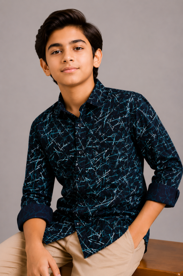Boys' Modern Abstract Print Button-Up Shirt - Image 3
