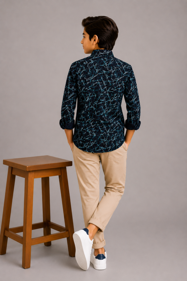 Boys' Modern Abstract Print Button-Up Shirt - Image 2