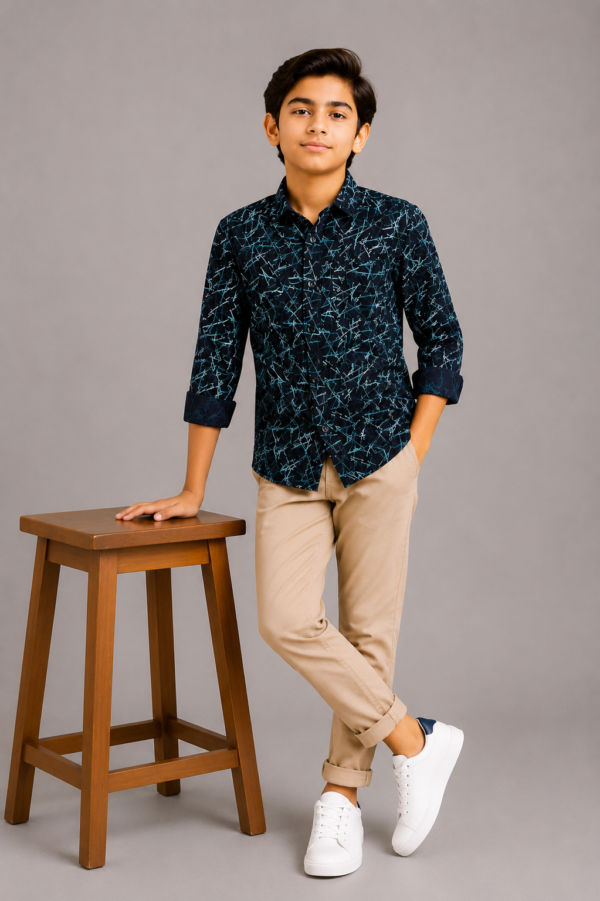 Boys' Modern Abstract Print Button-Up Shirt - Image 4