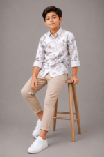 Boys' Elegant Floral Print Button-Down Shirt