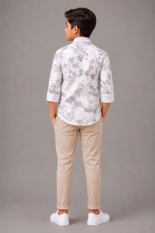 Boys' Elegant Floral Print Button-Down Shirt - Image 3