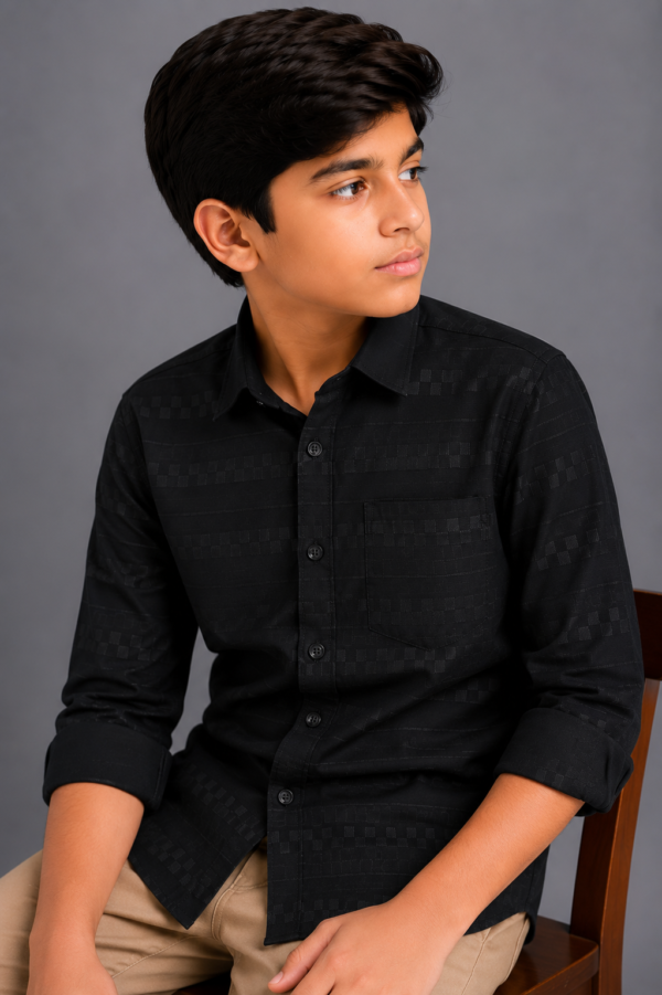 Boys' Black Textured Square Pattern Casual Shirt - Image 3