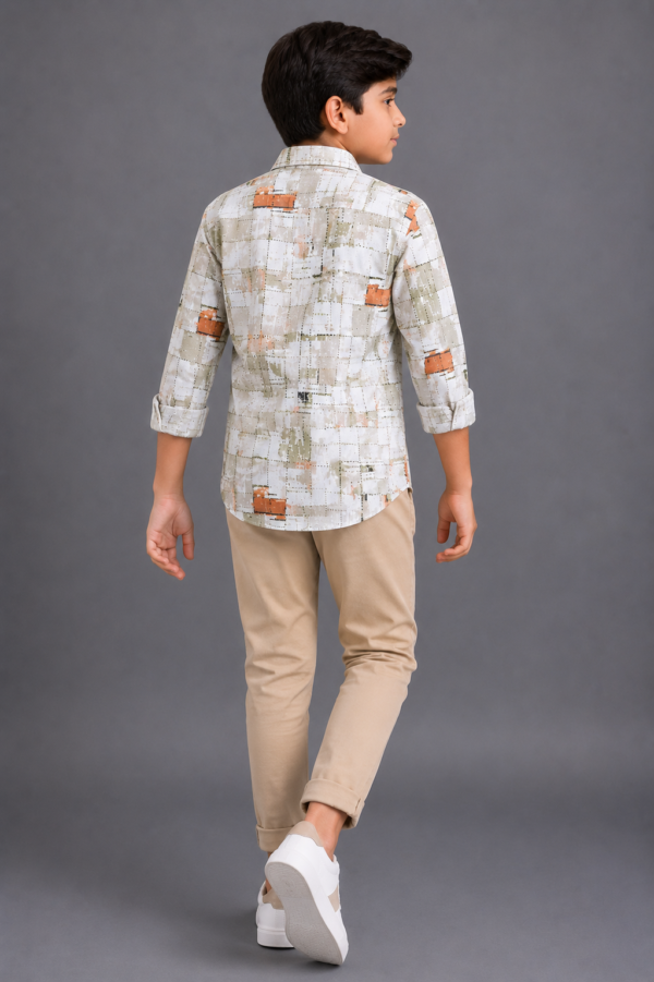 Boys' Abstract Grid Print Casual Button-Up Shirt - Image 3