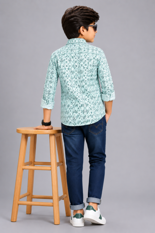 Boys' Trendy Mint Green Geometric Print Casual Shirt - Image 3