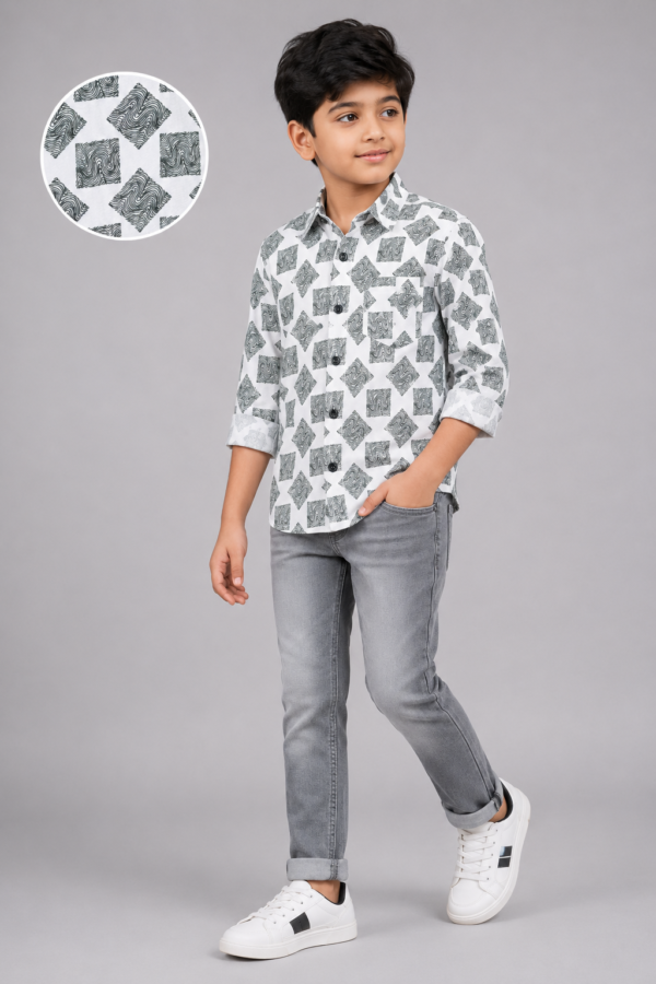Boys' Abstract Swirl Square Print White Shirt - Image 4