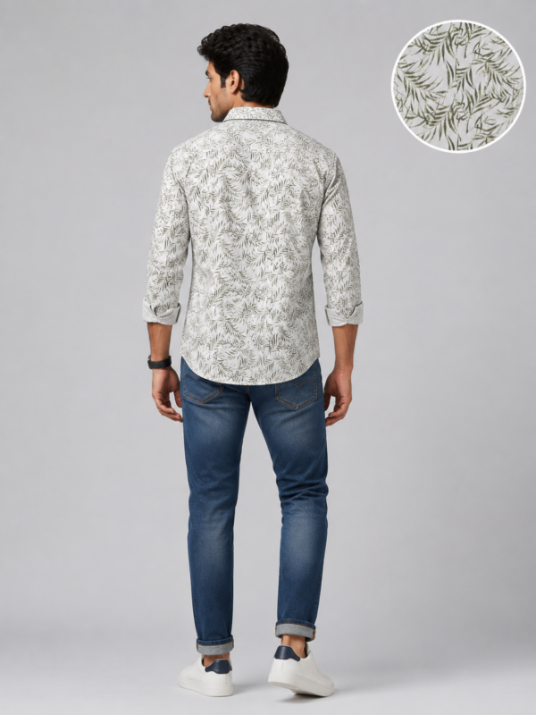 Men's Sage Leaf Print Casual Button-Down Shirt - Image 3