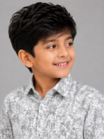 Boys' Stylish Monochrome Floral Print Casual Shirt - Image 4