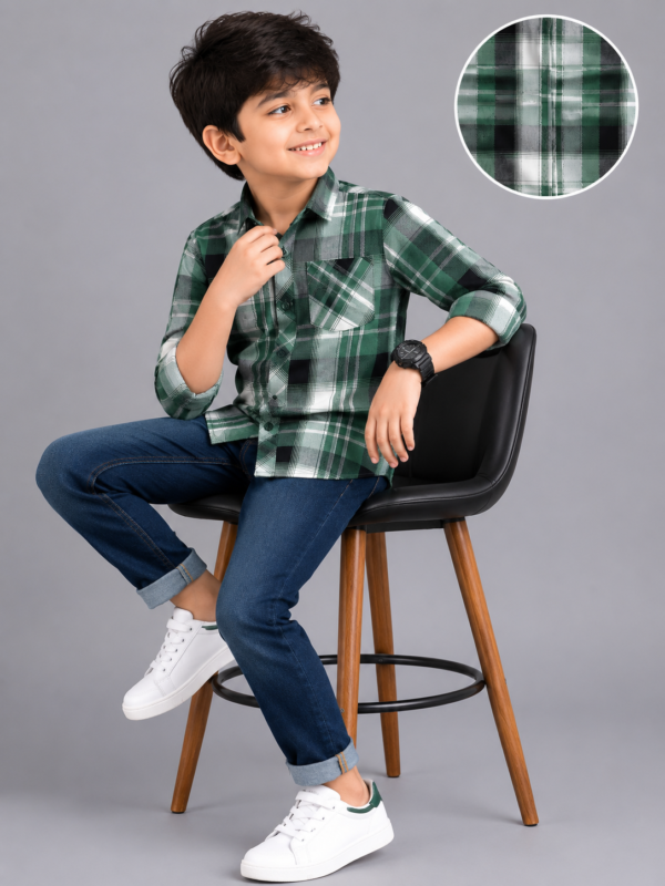 Boys' Stylish Green Plaid Button-Down Casual Shirt - Image 4
