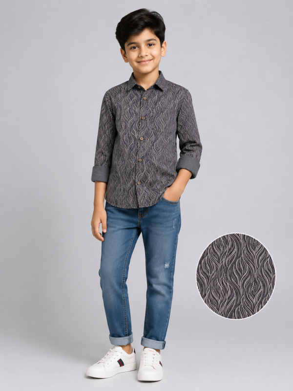 Young Men's Abstract Wave Print Button-Down Shirt - Image 2