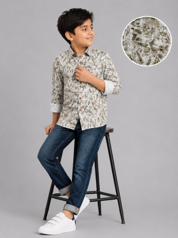 Boys' Modern Abstract Print Casual Button-Down Shirt - Image 4