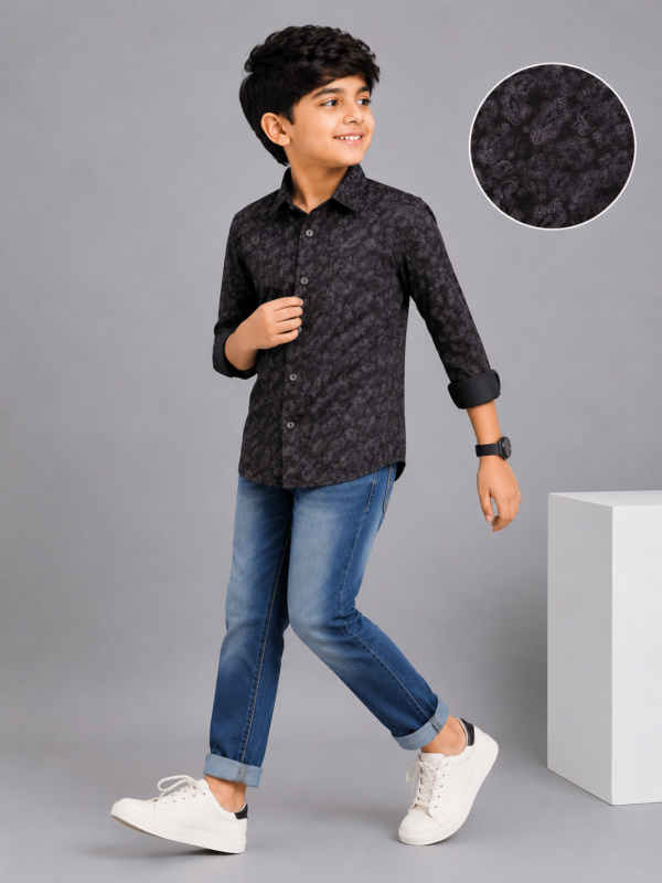 Boys' Black Paisley Print Button-Down Shirt - Image 3
