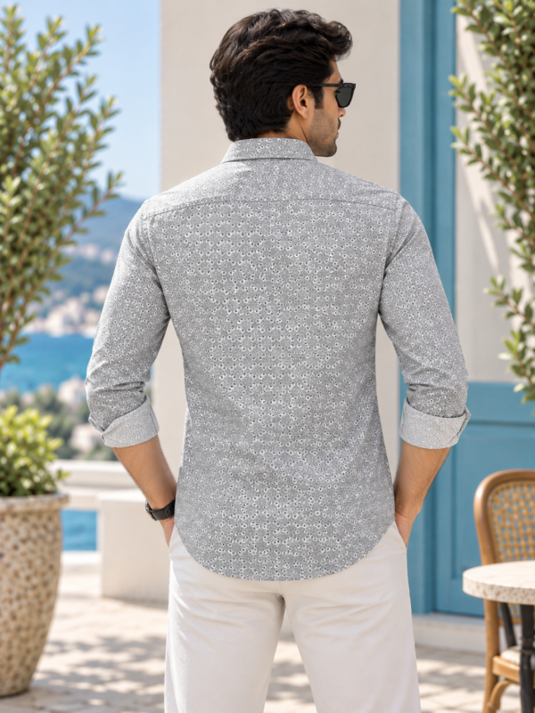 Men's Grey Floral Print Slim-Fit Casual Shirt - Image 4