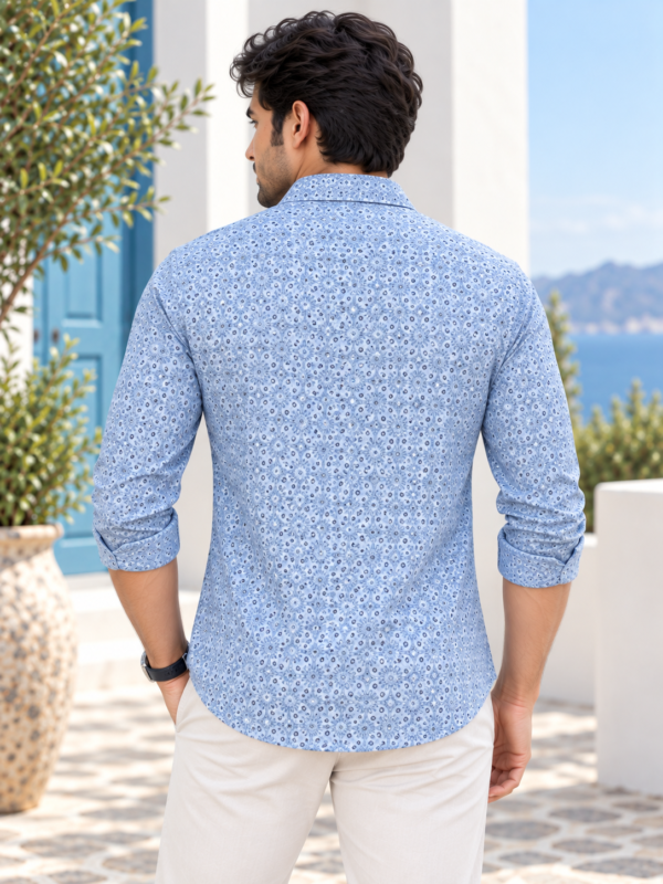 Azure Mediterranean Print Men's Casual Long-Sleeve Shirt - Image 4