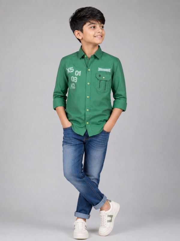 Boys Trendy Emerald Green Graphic Casual Shirt - Image 4