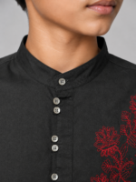Boys' Black Mandarin Collar Kurta with Red Floral Embroidery - Image 4