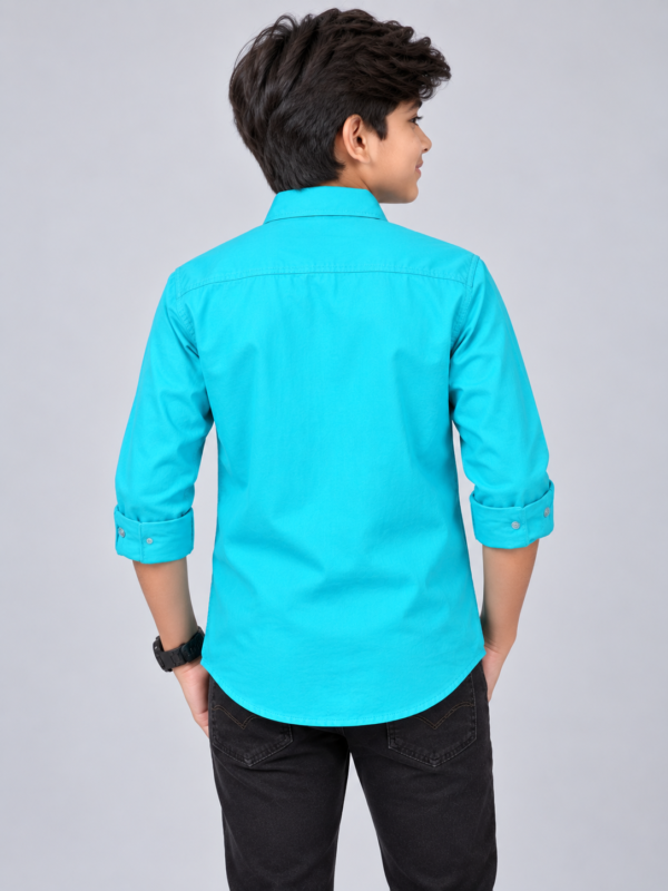 Boys Vibrant Turquoise Utility Shirt with Graphic Detailing - Image 4