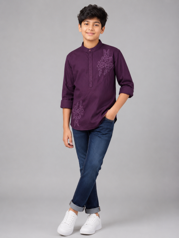 Boys' Deep Purple Embroidered Mandarin Collar Kurta - Image 2