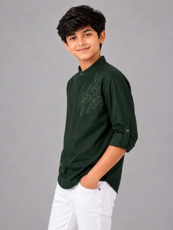 Boys Dark Green Embroidered Mandarin Collar Kurta Shirt - Image 2