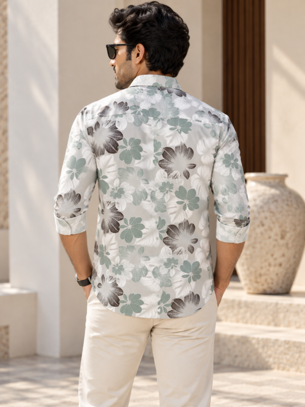 Men's Sage & Charcoal Floral Print Long-Sleeve Shirt - Image 4